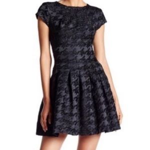 Ted Baker London Black houndstooth Mini Dress